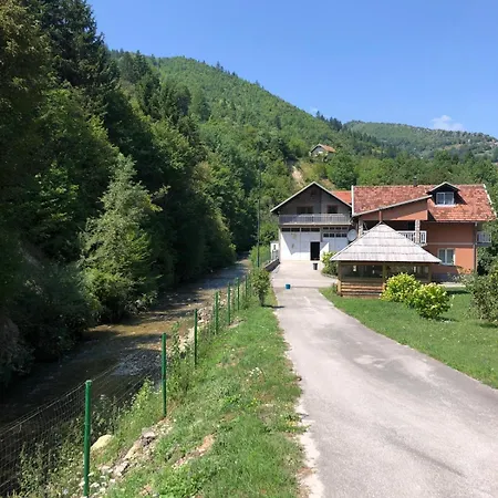 Demmir Villa Travnik
